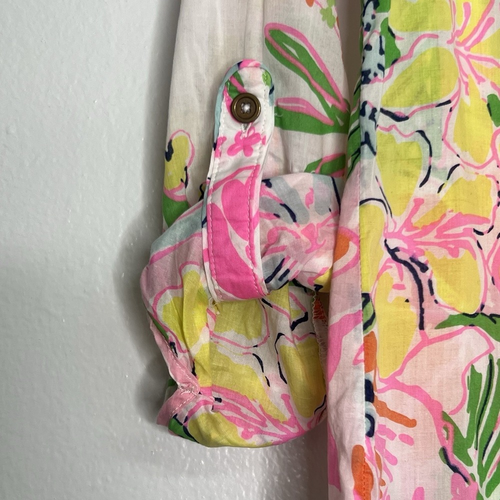 LILLY PULITZER Target Nosey Posey Floral Button up Blouse Tab Sleeve Size Sz S - Picture 3 of 9